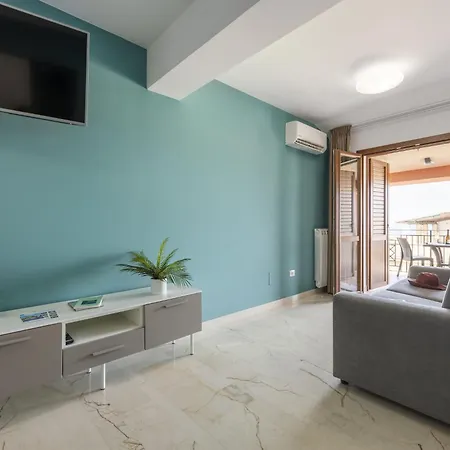 Pirandello By Interhome